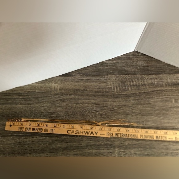 Vtg Herringbone Chain Gold Rhinestone Necklace - Picture 6 of 10